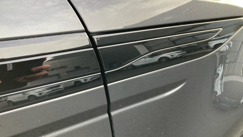 Land Rover Range Rover Evoque 2.0 D200 Evoque Edition 5dr Auto Diesel Hatchback